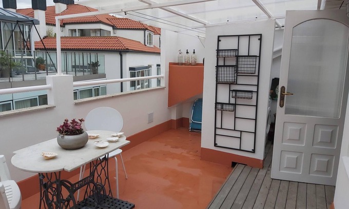 La Coruna House | Tranquil Retreat with Terrace & Ocean Views in A Coruña