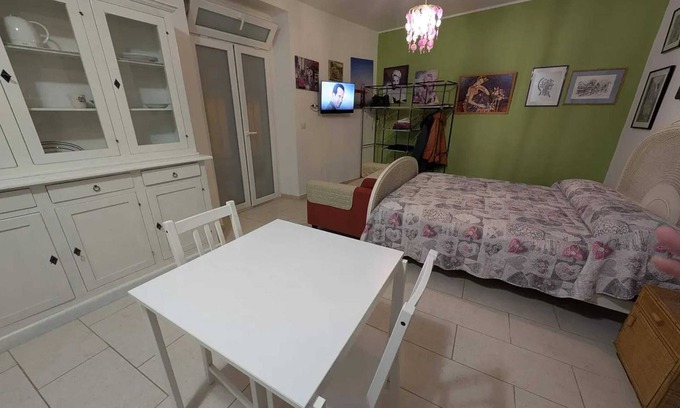 Municipio 4 Apartment | Homerez - Studio Bari, historic centre