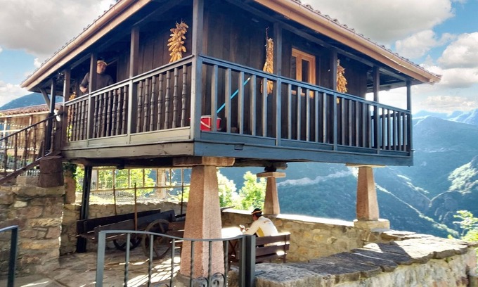 Somiedo Municipality Apartment | Unforgettable Studio for 3 with Terrace at Las Vinas