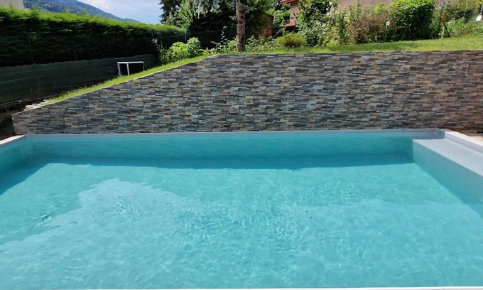 Allevard Apartment | Cozy Studio with Pool, Spa & Garden near Ski Slopes