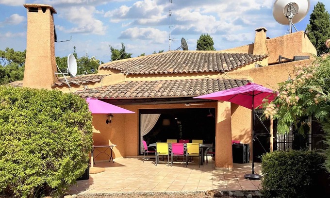 Lecci Villa | Beachside Villa for 8 in Porto-Vecchio - Rated 10/10!