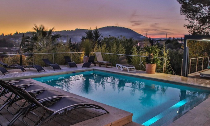 Le Beausset Villa | Villa with Pool & Spa, 7 km from Beach - Guest Rated 10/10