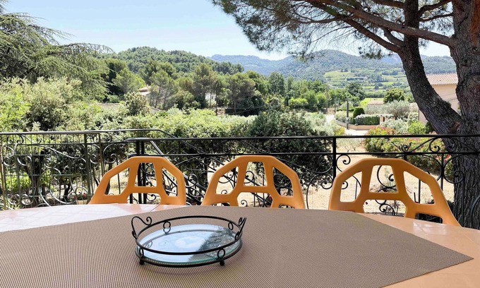 Sablet Villa | Homerez - Villa in Sablet + Private Pool