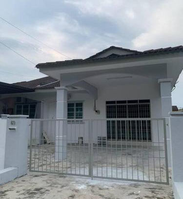 Hutan Melintang House | Discover Homestay 69: Guest Rated 8.5/10 Experience