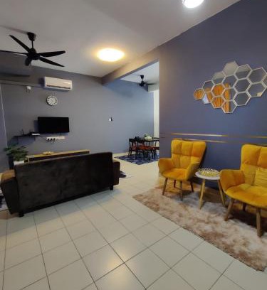 Bagan Serai Resort | Family-Friendly Homestay Adleya with Pool Access