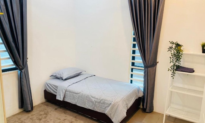 Kota Setar District House | Family-Friendly Homestay Alor Setar near Sultanah Bahiyah