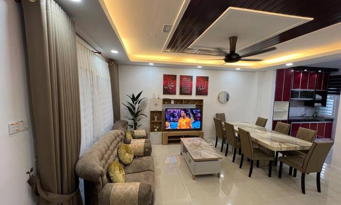 Wakaf Che Yeh House | Top-Rated Homestay Damai Kota Seribong in Kota Bharu