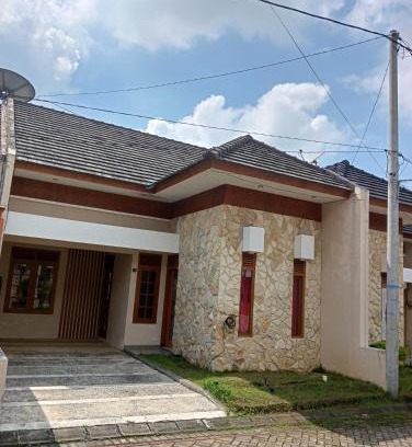 Sidomulyo Villa | Child-Friendly Homestay Elrahma with 9.7/10 Guest Rating