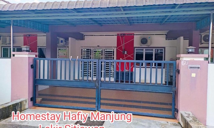 Kampung Kayan House | Family-Friendly Homestay Hafiy Manjung in Sitiawan