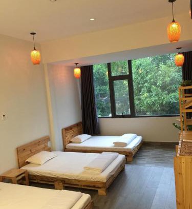 Binh Thuy Hotel | Cozy Homestay KV with Breakfast and Hot Tub Access