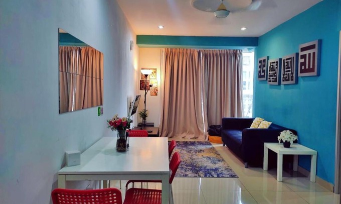 Seksyen 13 Apartment | Relaxing Stay at Homestay Menara U MSU with Pool & Hot Tub