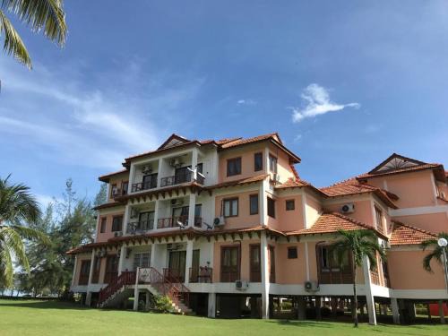 Kampung Meraga Beris Apartment | Family-Friendly Stay at HOMESTAY MSA D'KIJAL - 8/10 Rated