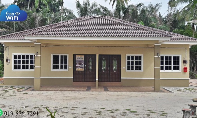 Simpang Ampat Semanggol House | Welcoming Homestay Selinsing: 4-Star Comfort Awaits