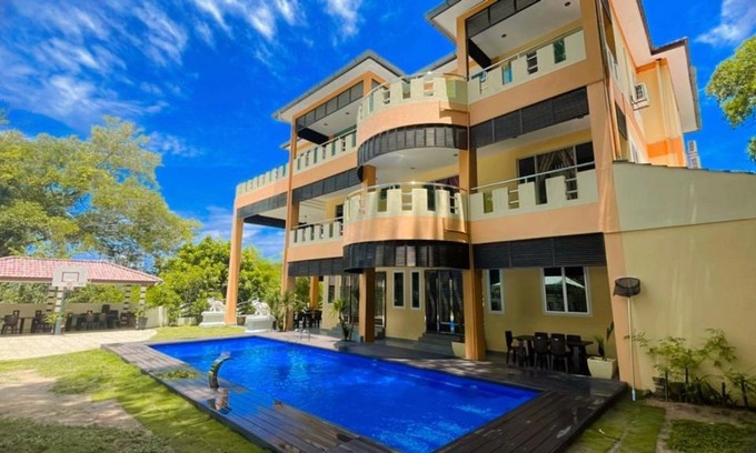 Pekan Pangkor Apartment | Exceptional Homestay Seri Pangkor with Pool & Breakfast