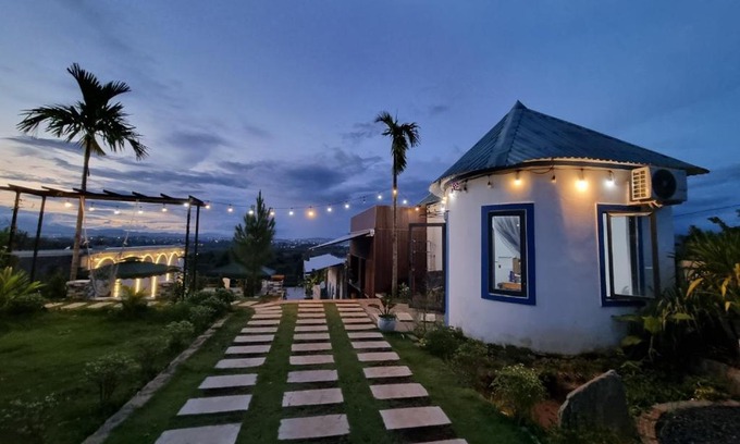 Kon Tum House | Budget-Friendly Homestay Skyviews: Pet & Child Friendly