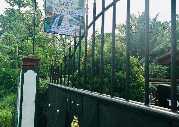 Polgasowita House | Nature-Inspired Homestay with Family-Friendly Amenities