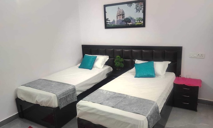 Khajuraho House | Relaxing Homestay with Spa and Wellness Programs