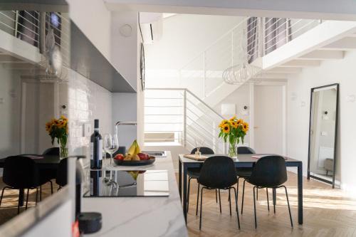 San Zeno Apartment | HomeThirtyFour: Perfect for Families and Pet Lovers