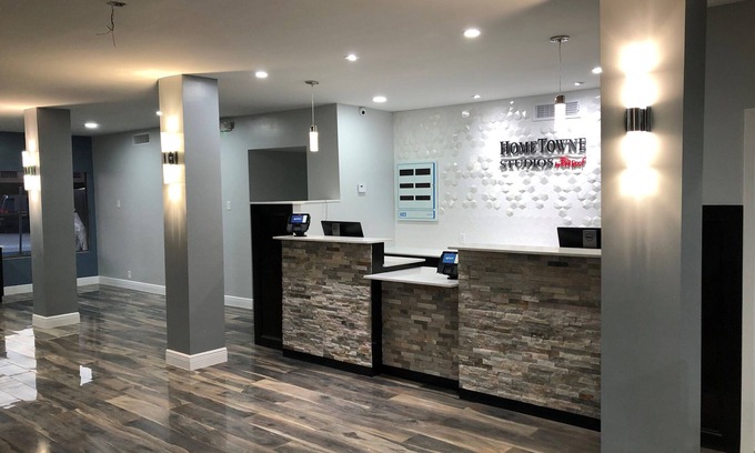 Arena District Hotel | Budget-Friendly Stay at HomeTowne Studios San Antonio E