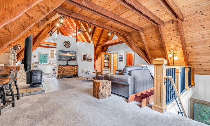 McKinney Estates House | Homewood Hideaway | Family Friendly + EV Charger
