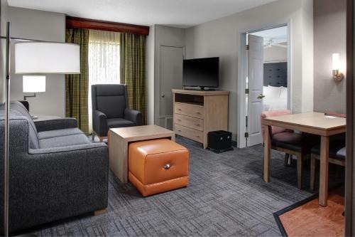 Innsbrook Hotel | Discover Homewood Suites by Hilton Richmond - Kids & Pets Welcome