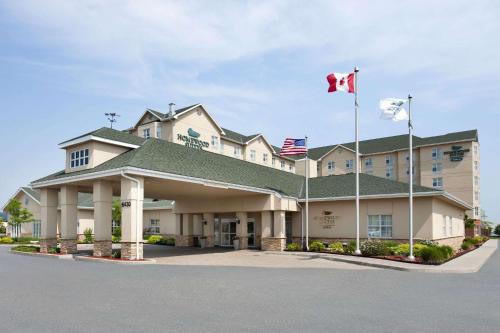 Gateway Hotel | Comfortable Stay at Homewood Suites by Hilton Mississauga