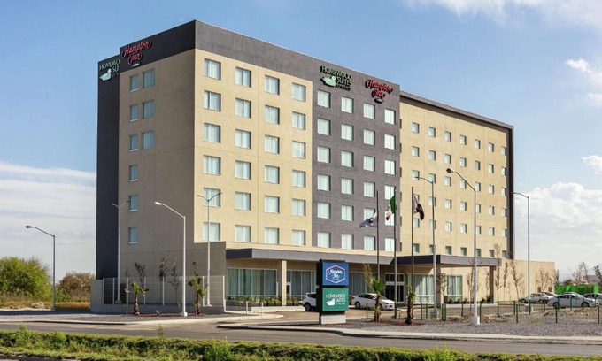 Apodaca Hotel | Exceptional Homewood Suites by Hilton Monterrey Apodaca