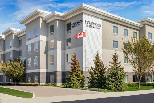 Winnipeg Hotel | Welcoming Homewood Suites by Hilton Winnipeg Airport Stay