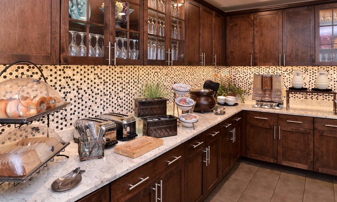 Mason Hotel | Exceptional Homewood Suites by Hilton Cincinnati Mason Stay