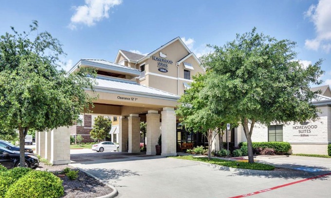 Allen Hotel | Pet-Friendly Homewood Suites by Hilton in Dallas/Allen