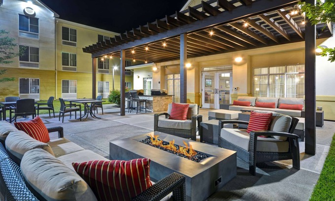 Ithaca Hotel | Discover Homewood Suites by Hilton Ithaca - Rated 8.8/10