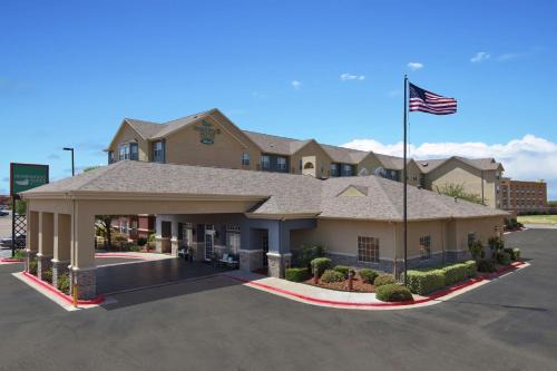 Lubbock Hotel | Comfortable Homewood Suites by Hilton Lubbock Awaits You