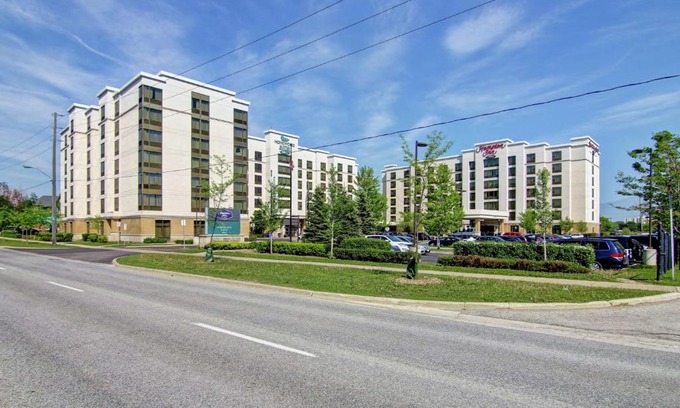 Centennial Park Hotel | Discover Homewood Suites by Hilton Toronto Airport