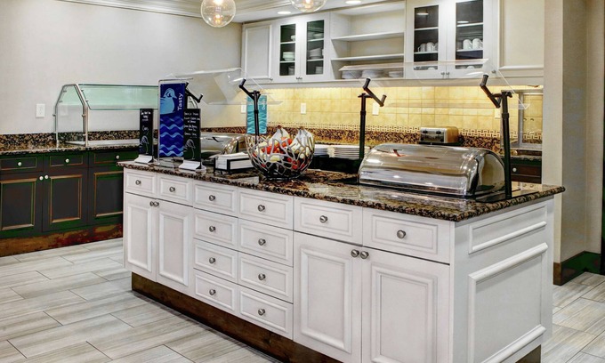 Bel Air Hotel | Relax at Homewood Suites by Hilton Bel Air with Great Amenities