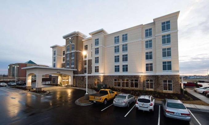 Concord Hotel | Pet-Friendly Homewood Suites by Hilton Concord with Ocean View