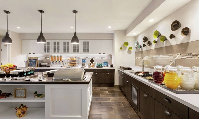 Grapevine Hotel | Inviting Homewood Suites by Hilton Dallas-DFW Airport N