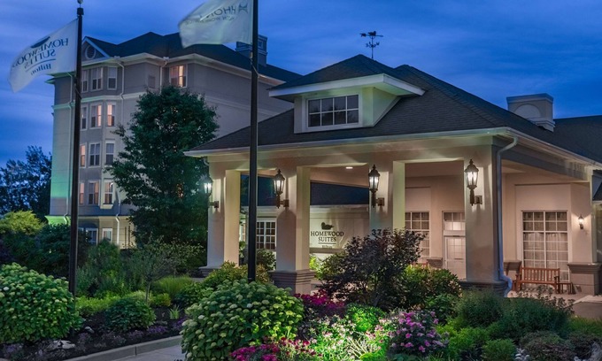 Holyoke Hotel | Welcoming Homewood Suites by Hilton Holyoke - Top-Rated Stay