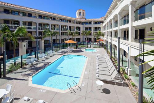 Scripps Ranch Hotel | Relaxing Homewood Suites in San Diego with Ocean Views