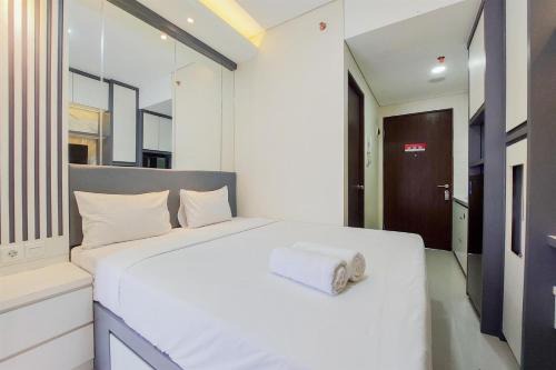 Ciputat Apartment | Homey and Nice Studio at Transpark Bintaro Apartment By Travelio
