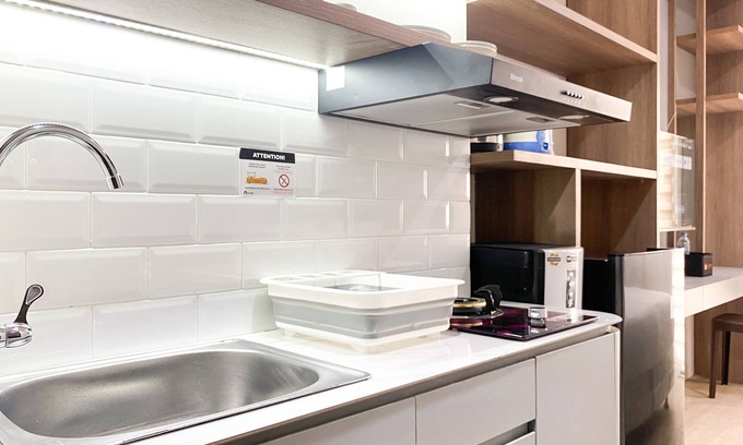 Bekasi Timur Apartment | Cozy Studio Apartment at Transpark Juanda Bekasi Timur