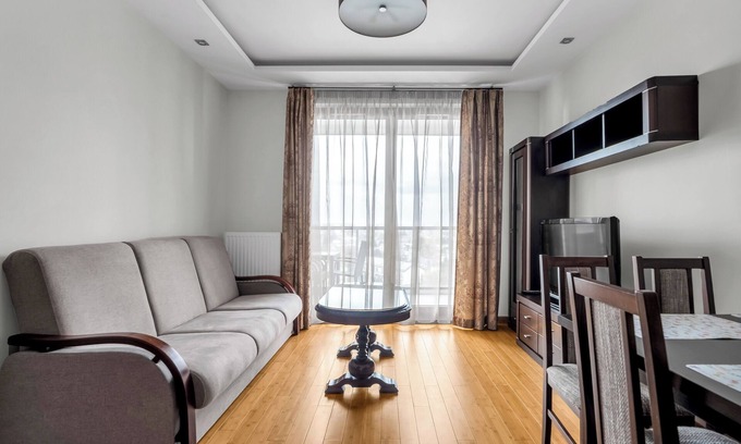 Bemowo Apartment | Homey Comfort Stay Apartment