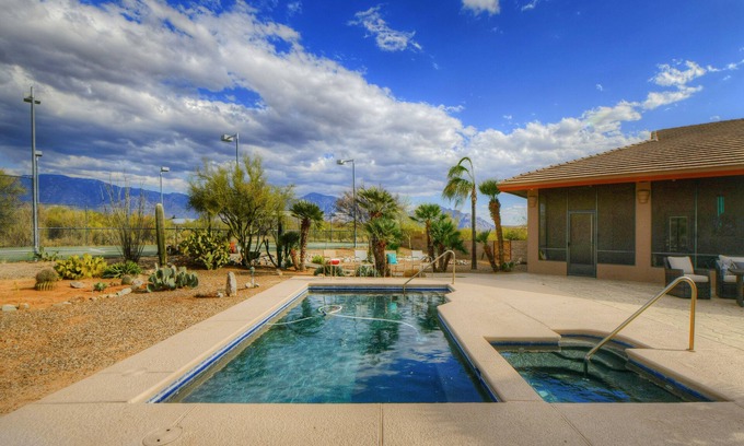 Oro Valley House | Inviting Desert Retreat with Private Pool, Spa & Tennis Court