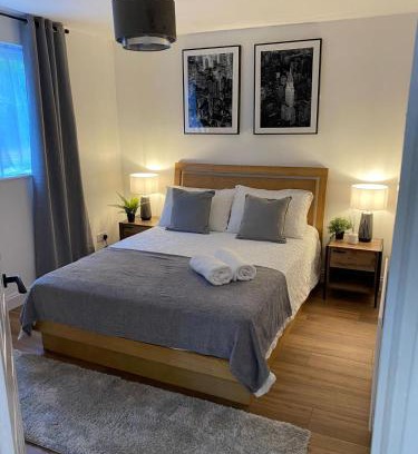 Stevenage House | Inviting 3 Bedroom House in Stevenage - Rated 9/10!