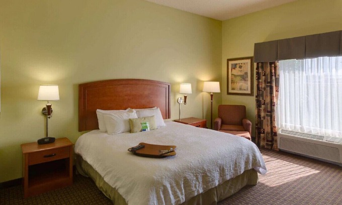 Quad Cities House | Homey & Spacious Suite! Your Ultimate Escape