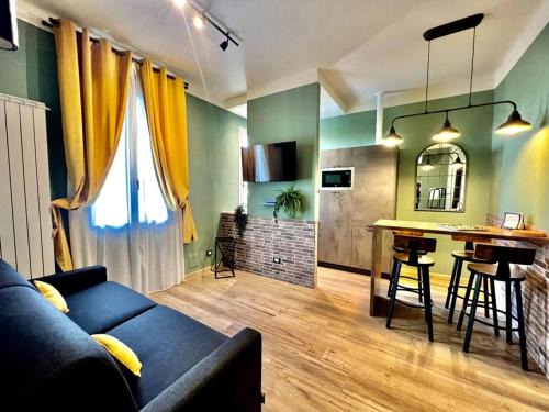 Pisa Apartment | Discover Gemini OneTwo - Pet-Friendly with 9.5/10 Ratings