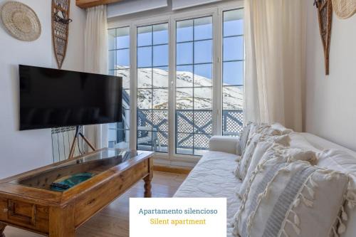 Pradollano Apartment | Duplex Sierra Nevada - Montebajo: Family-Friendly Retreat