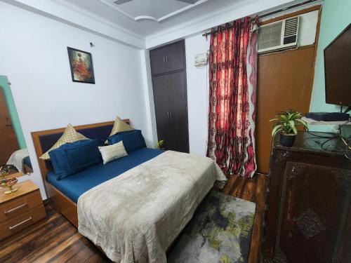 Dilshad Garden Apartment | Homlee-Best Value-1BHK-Dilshad Metro-Kitchen