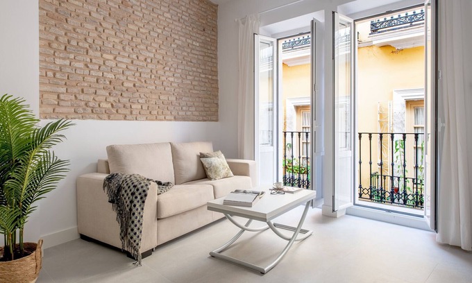 Historical Center Apartment | Unmatched Stay at Hommyhome Conteros Catedral - 10/10 Rating
