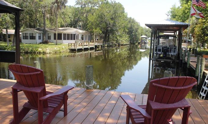 Homosassa House | Waterfront Retreat in Homosassa with Boat Dock & Pool