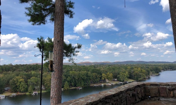 Lake Catherine Condo | Honey's Condo with Lake Views and Pool - Rated 10/10!